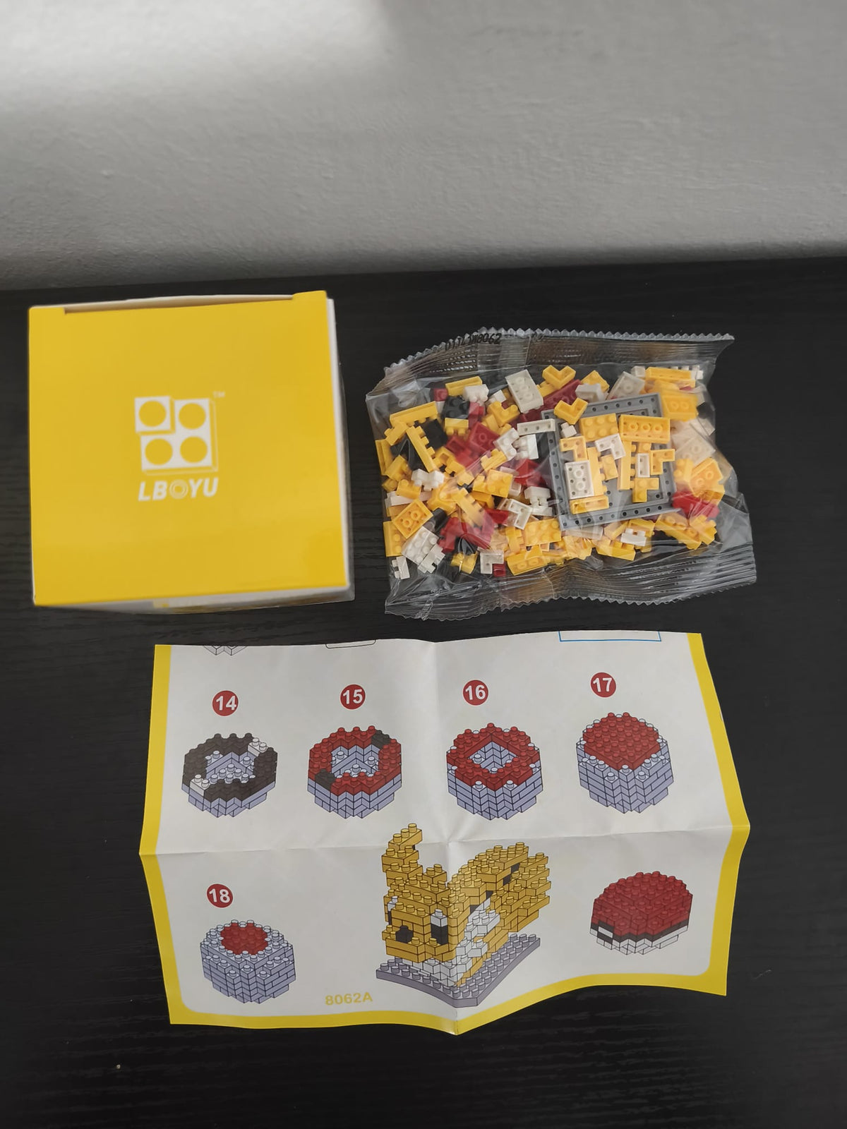 Jolteon figura de mini bloques LBOYU - imagen 3